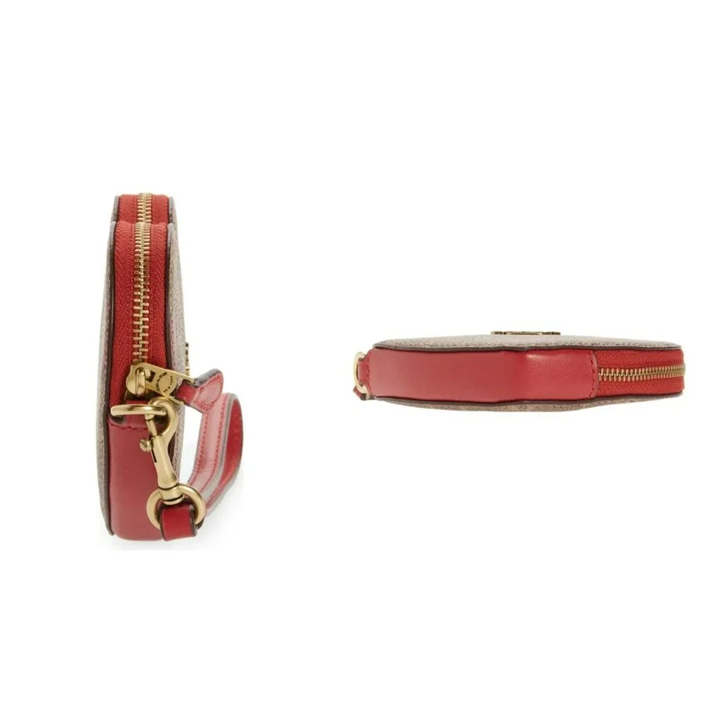 Coach Heart Coin Case In Sig C Canvas WRISTLET NWT - Picture 3 of 3